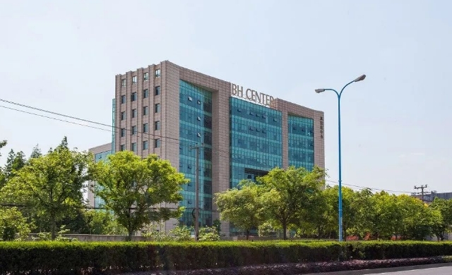 寶虹中心：享受時(shí)尚購(gòu)物與休閑娛樂(lè)的綜合體驗(yàn)