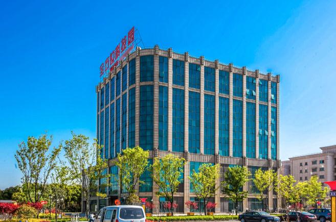 搶占先機(jī)，上海全方位科技園招商熱線，助力企業(yè)騰飛！