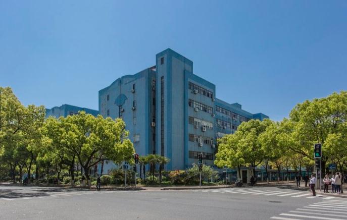 探訪桂中園：4.3米層高，寬敞明亮辦公空間