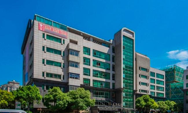 上海寶輕大廈：現(xiàn)代化裝修，一流商務(wù)服務(wù)