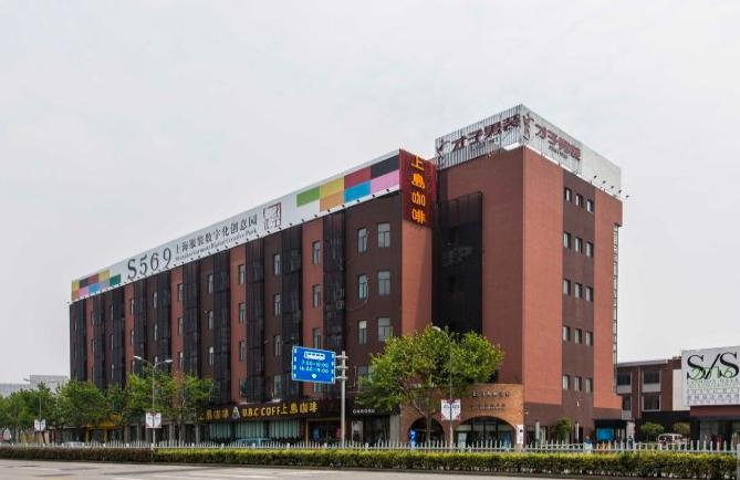 S569上海服裝數(shù)字化創(chuàng)意園：紅色磚墻，打造獨特辦公氛圍