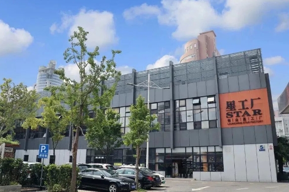 上海創(chuàng)業(yè)星工廠：地鐵3、4、11號線交匯，交通便利