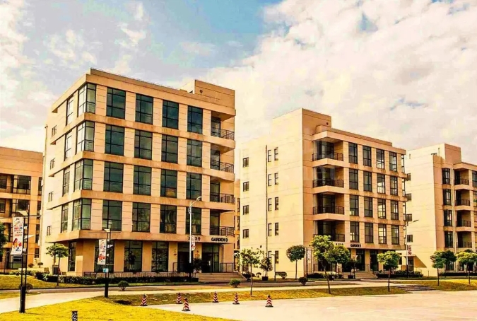 上?，F(xiàn)代城市購(gòu)物花園：優(yōu)質(zhì)房源，滿足多樣需求