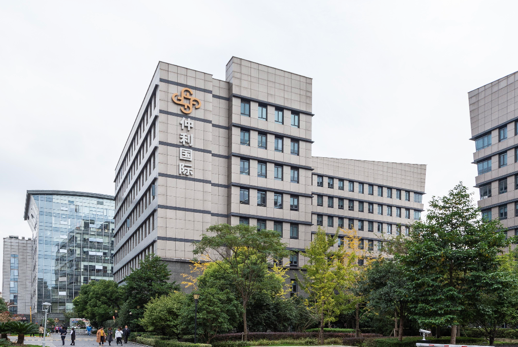 上海虹橋中央大廈：安全高效，商務辦公新典范