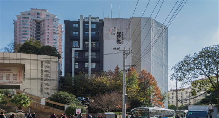 上海長寧德必易園：毗鄰高?？蒲兴?，匯聚創(chuàng)新資源