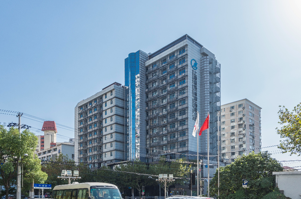 上海上服商廈：現(xiàn)代化商務(wù)樓宇，滿足多樣需求