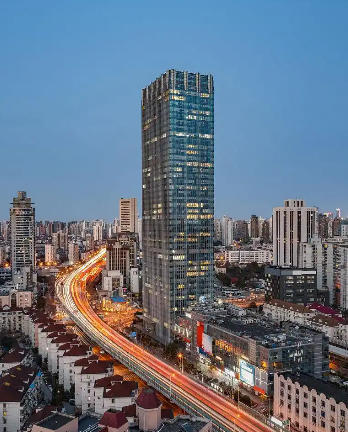 上海普陀區(qū)長城大廈招商綜合評估報告：項目招租與企業(yè)選址決策深度分析